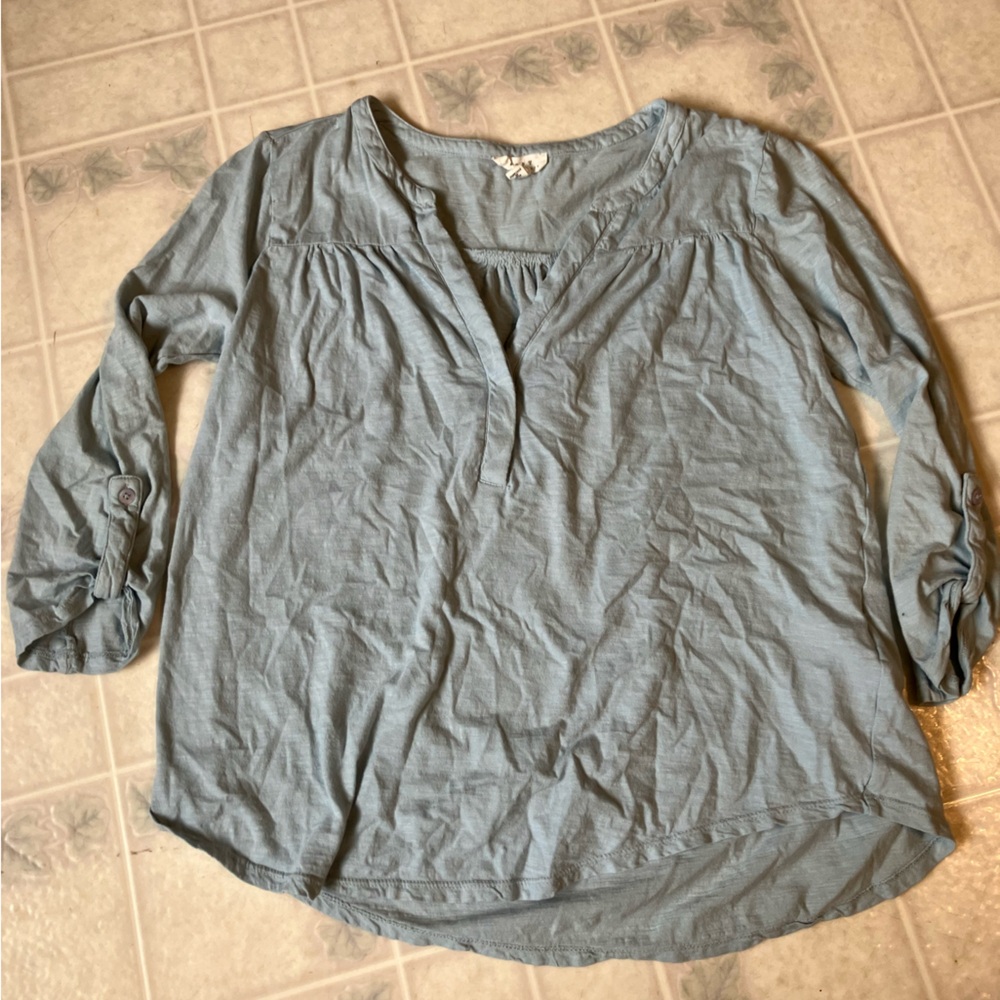 Joie‎ Pale Blue Knit Hidden Placket Roll Tab Sleeves Knit Top